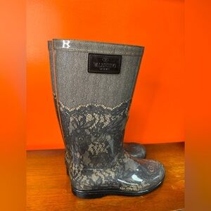 Valentino Garavani Black Lace Detail Boots